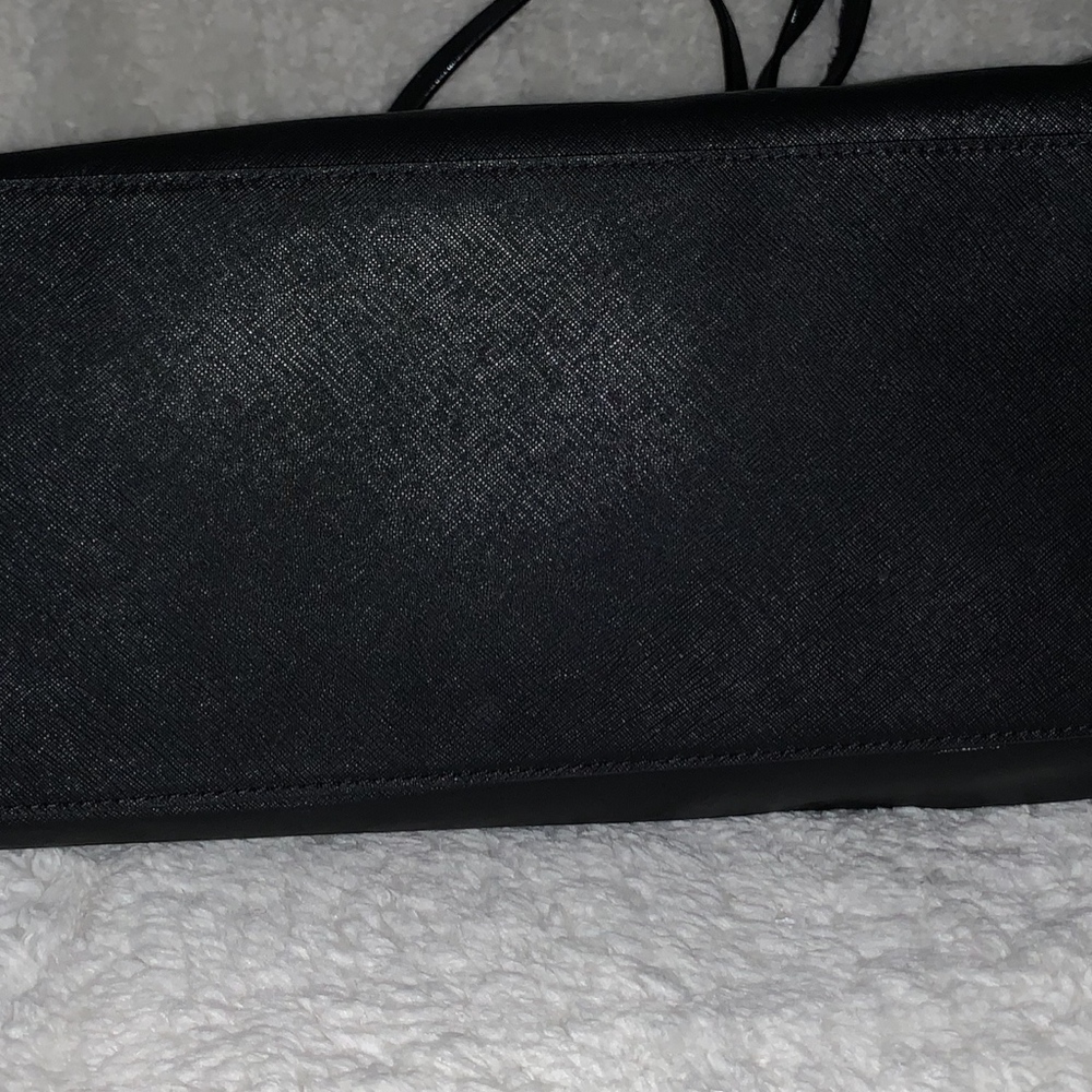 Kate Spade Tote - Picture 5 of 6